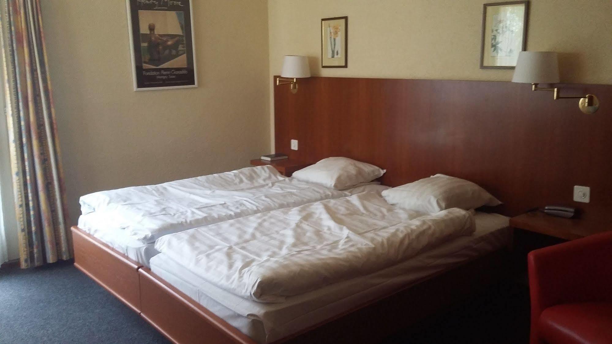 Motel Des Sports Martigny Kültér fotó